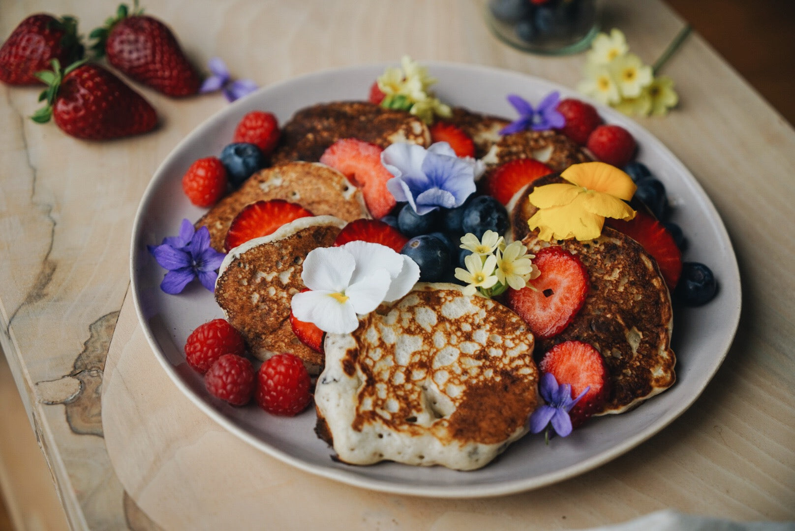 Pancakes Teller Blumen Easypancakes zum Frühstück